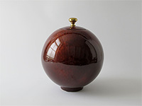 ronde dekselpot met Egyptische motieven